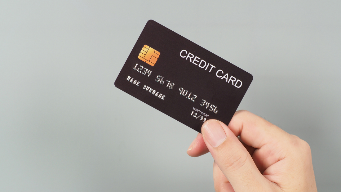 Evitare debiti da carta di credito — Strategie pratiche | Financial Spreadsheet